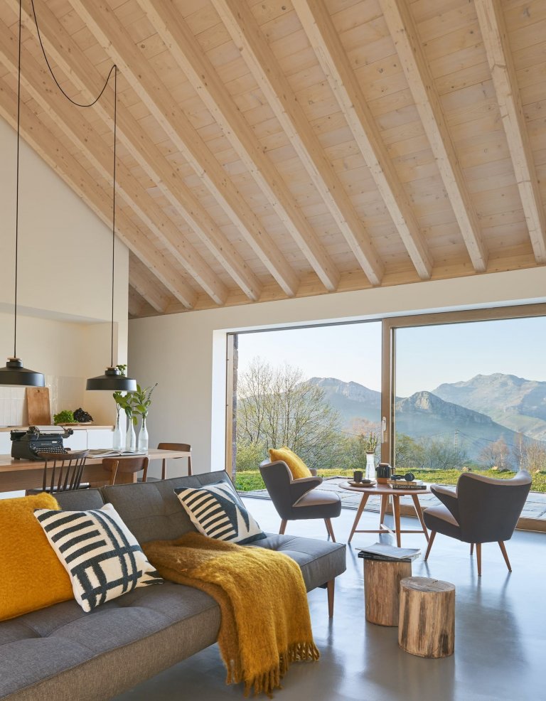 Dům ze staré stodoly