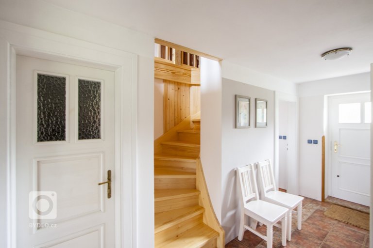 add picture to album