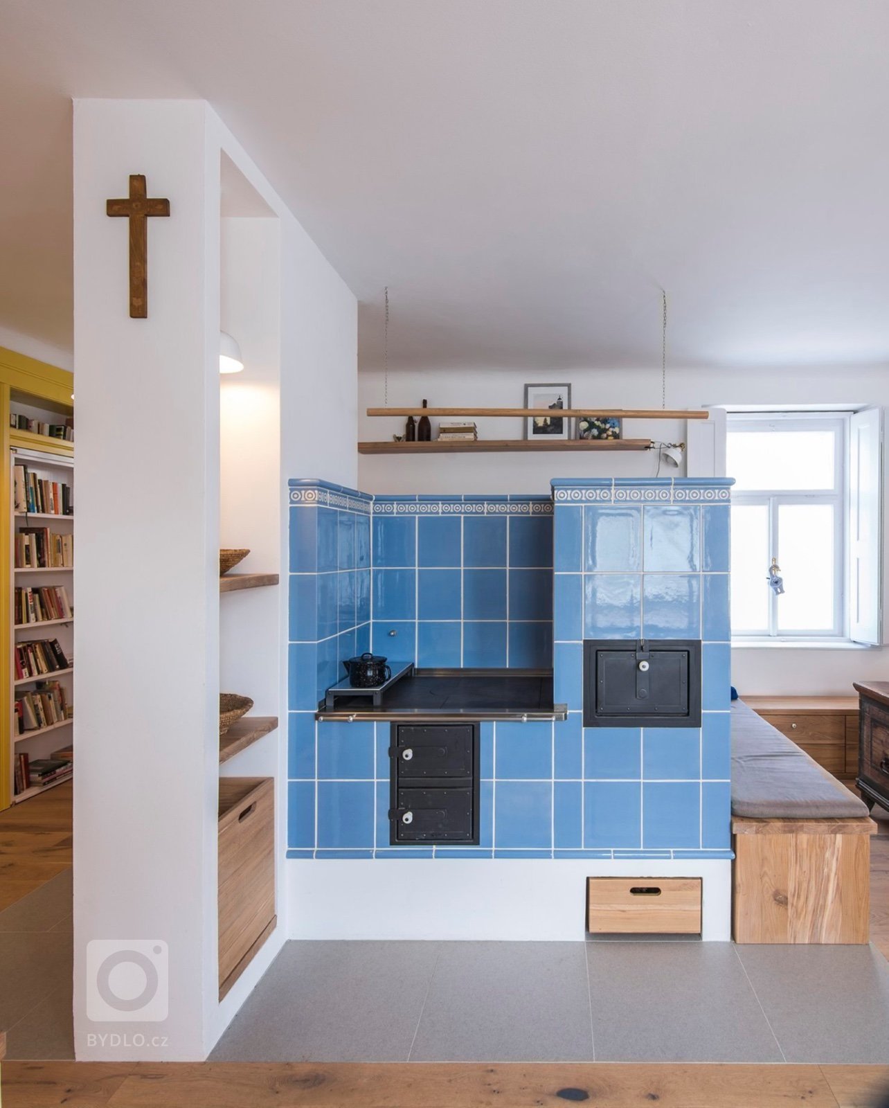 Představujeme rekonstrukci obytné části statku, ke kterému má rodina investora silné citové pouto. Cílem projektu bylo zachránit objekt po&nbsp;stavební…