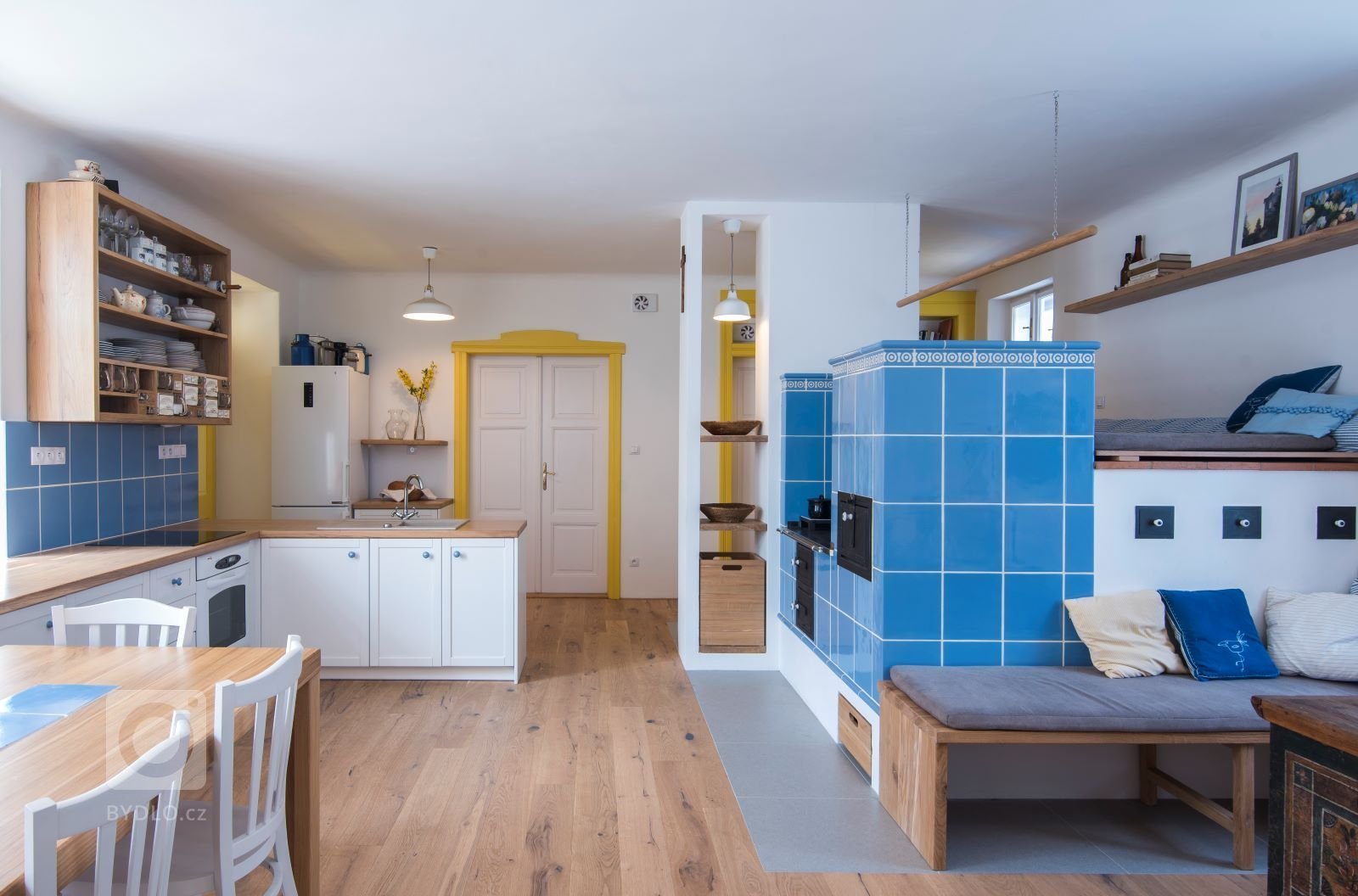 Představujeme rekonstrukci obytné části statku, ke kterému má rodina investora silné citové pouto. Cílem projektu bylo zachránit objekt po&nbsp;stavební…