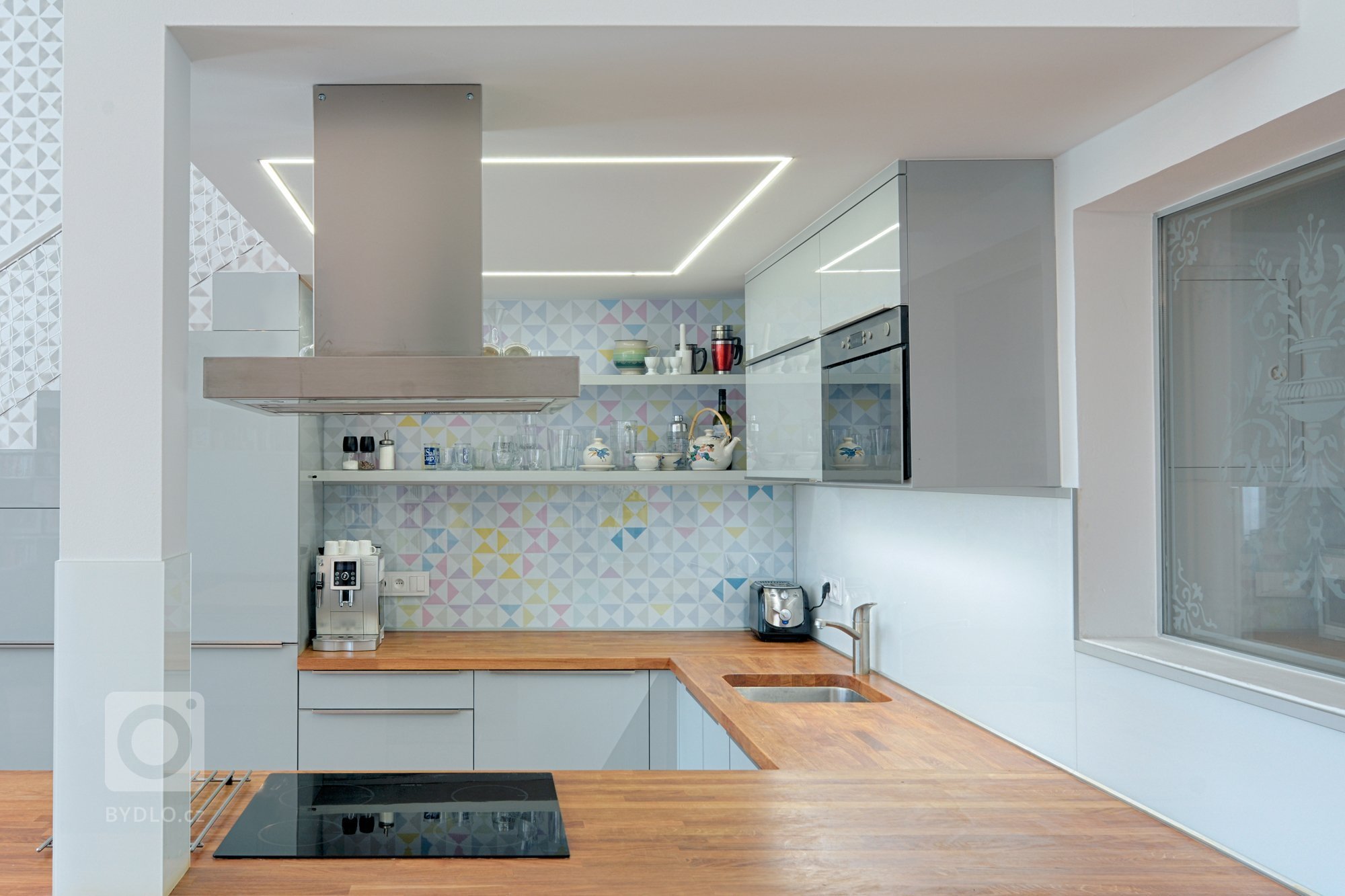 Příjemná spolupráce začala nejprve nezávaznou konzultací ohledně hrubého dispozičního řešení. Stávající dispozice, která ještě pomalu odrážela fungování…