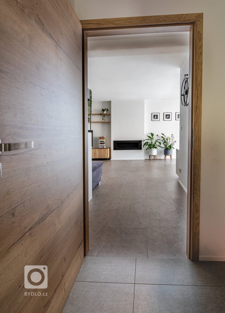 add picture to album