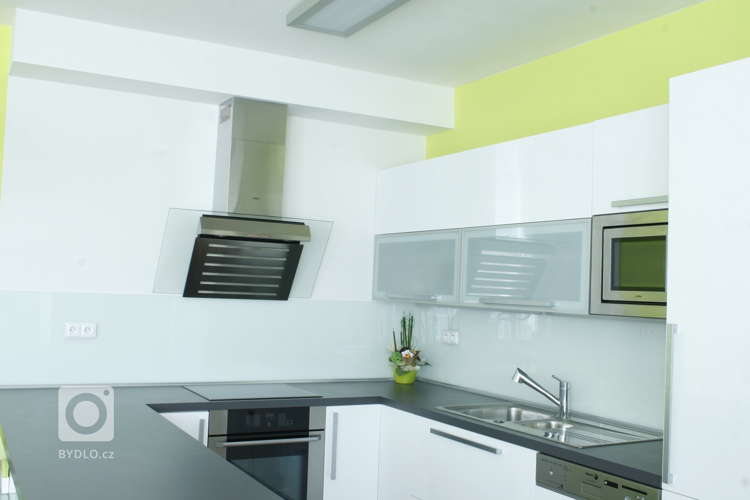 Kuchyně v novostavbě