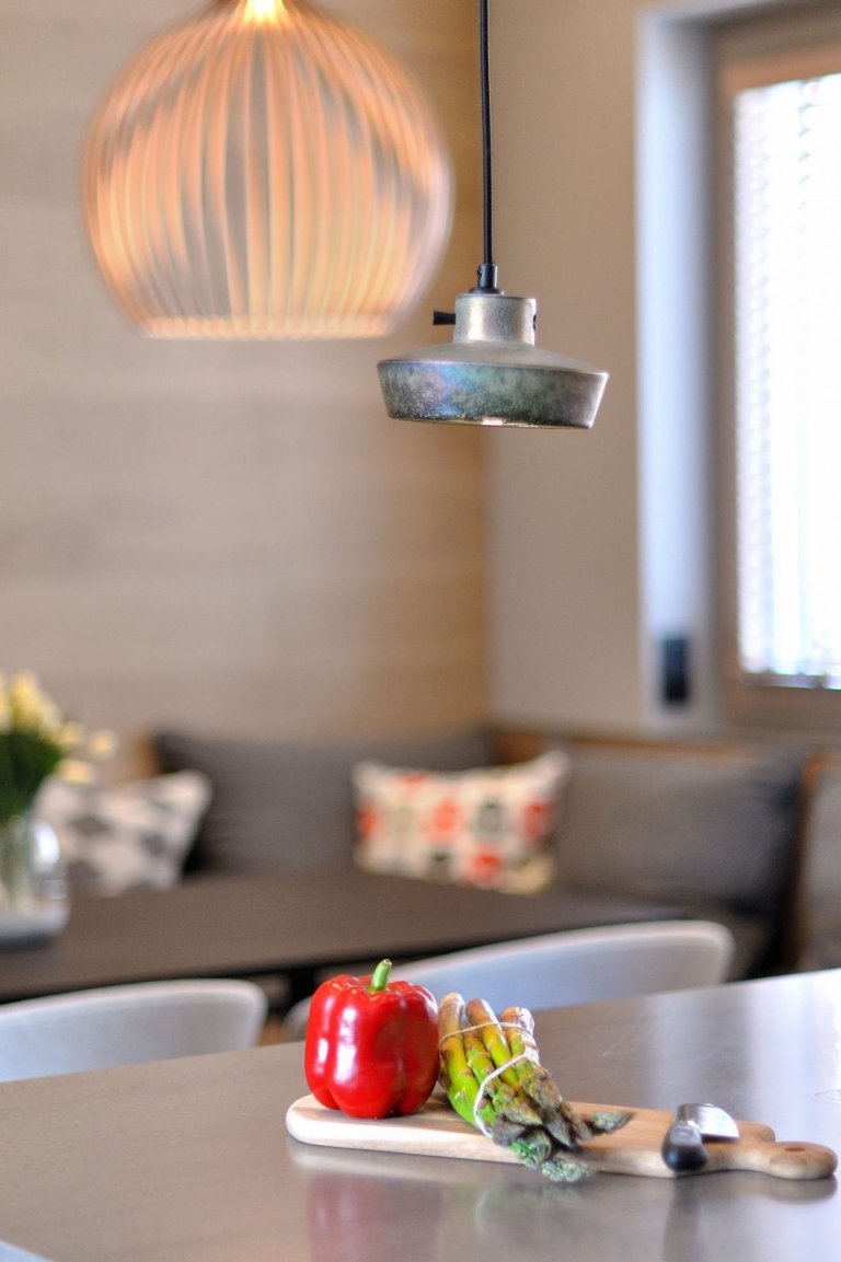 Dialog dřeva s betonem