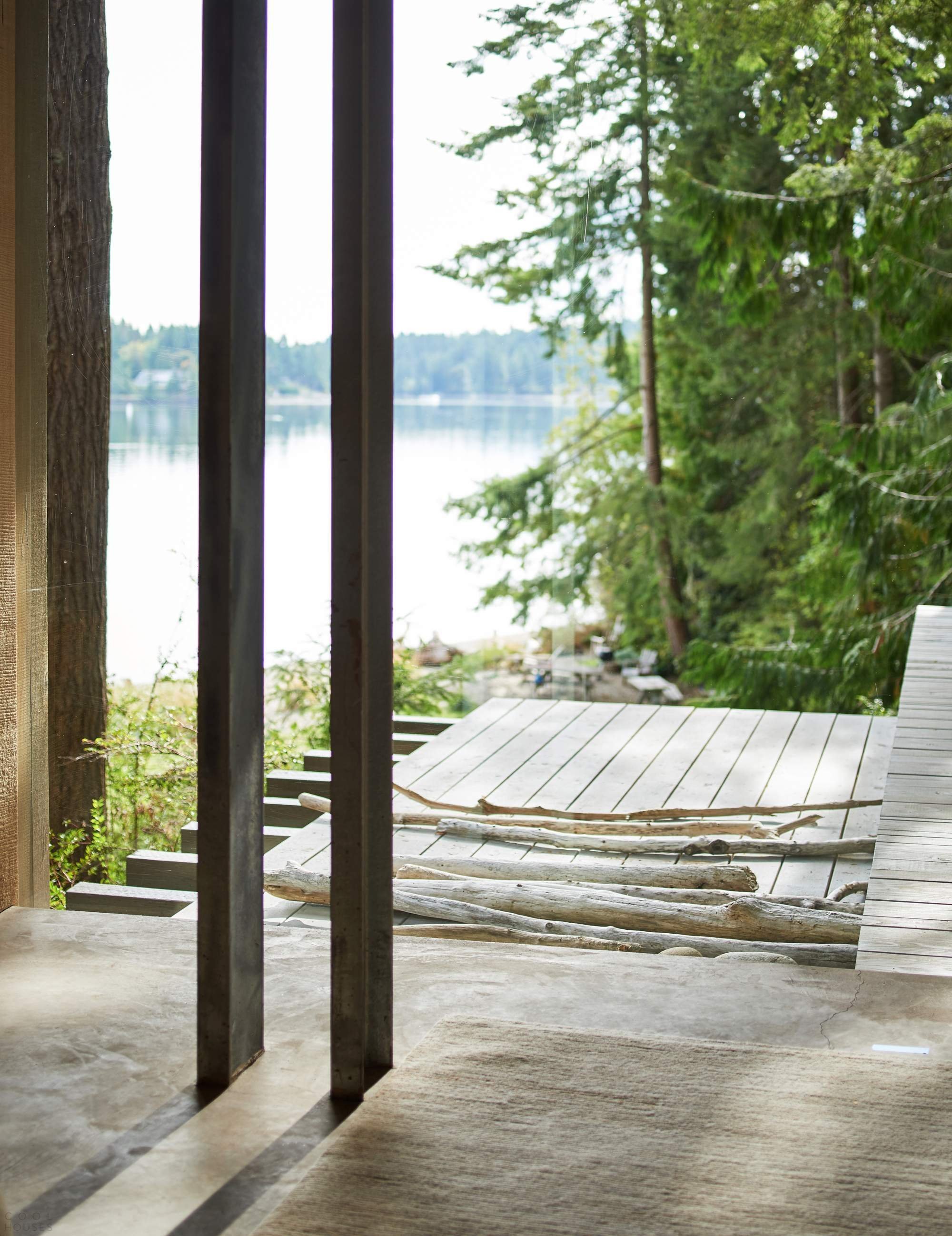 Domov uprostřed lesa budoval přes 60 let