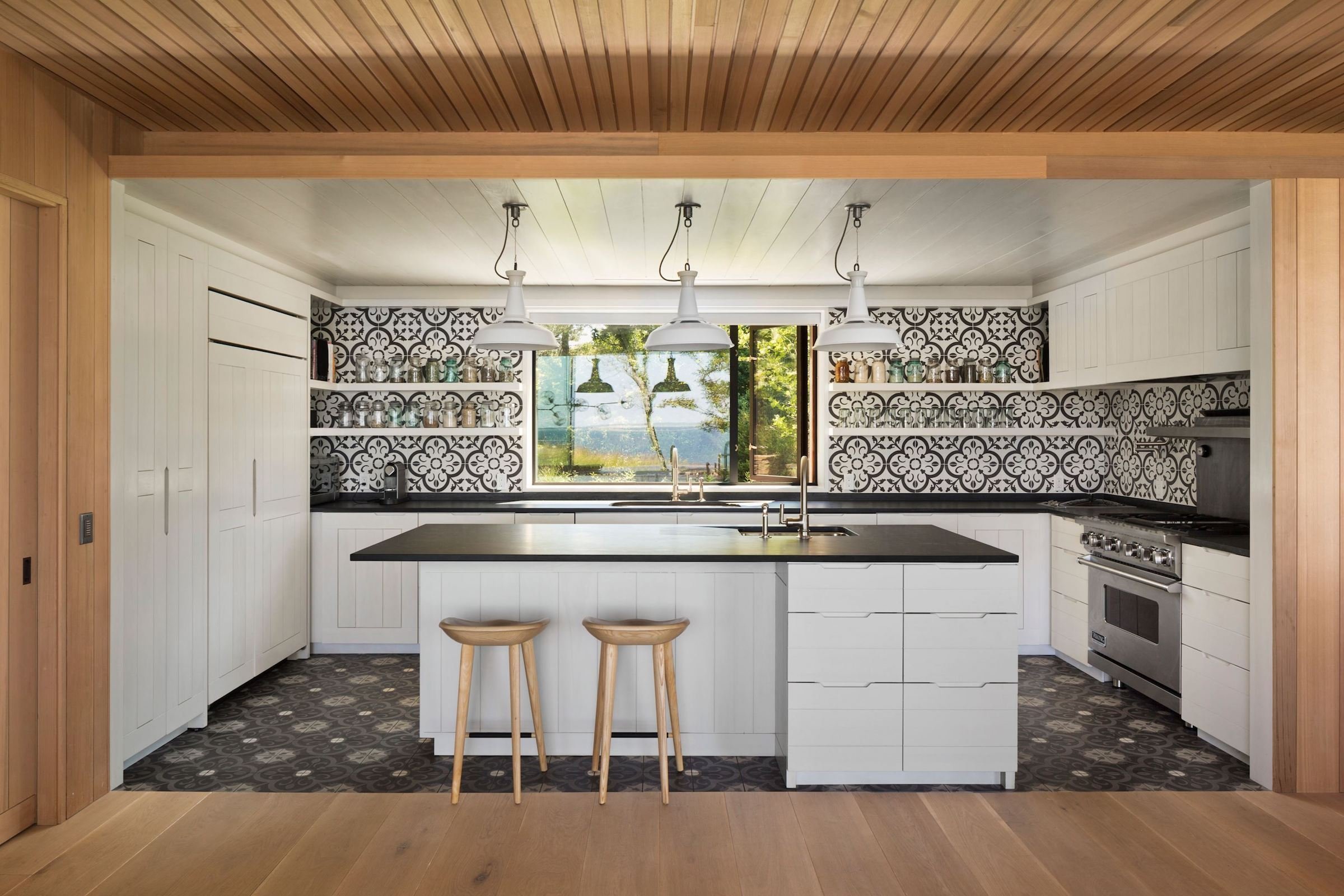 Dům s bazénem na pláži