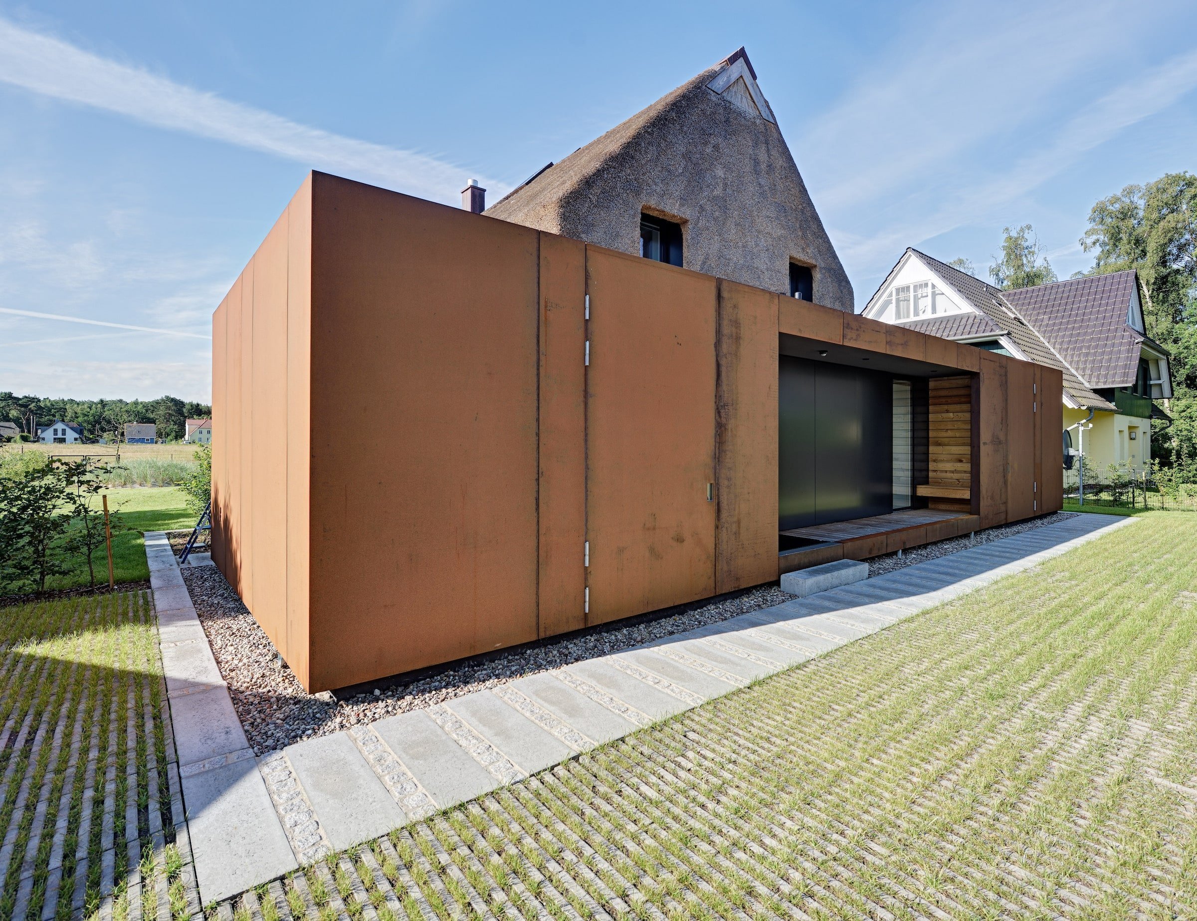 Dům s rákosovou fasádou