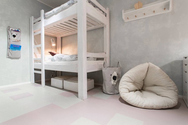 Jak se snáší podlahové vytápění s různými typy krytin?