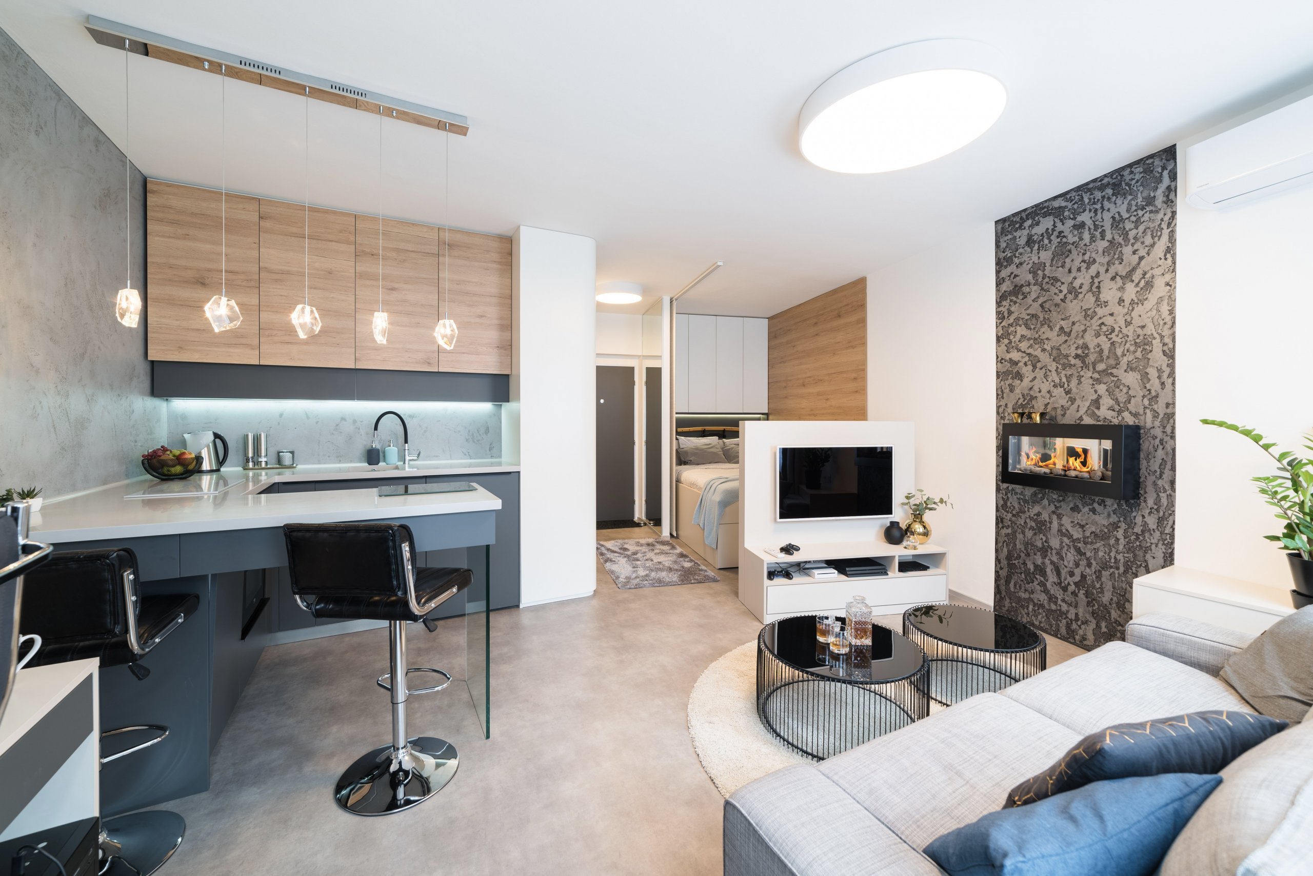 Většina developerů, kterí staví a prodávají malometrážní byty,&nbsp;moc neuvažuje o běžném životě v nich. Proto vznikají dispozice, které jsou pro plynulý…