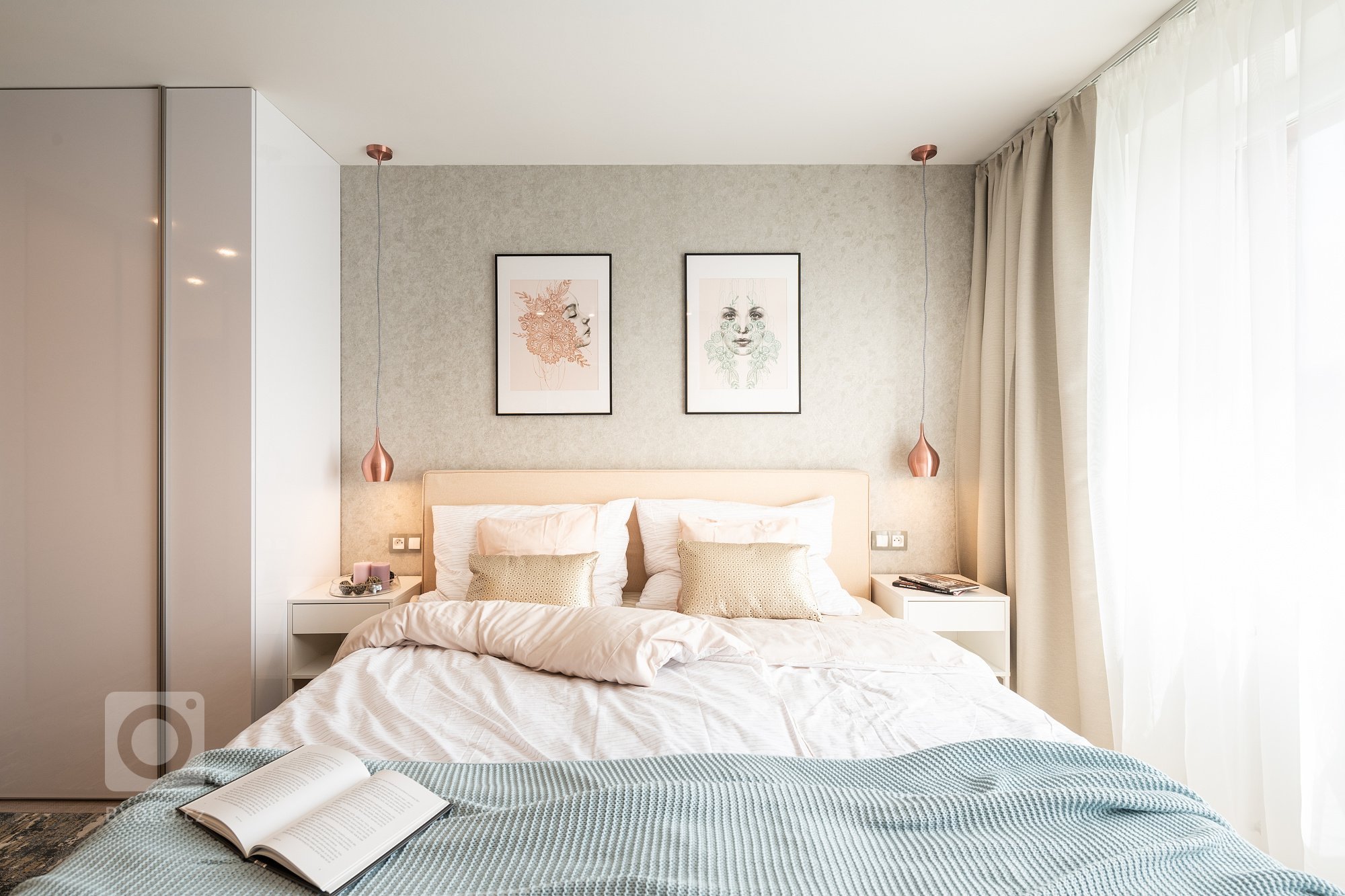 Manželé v důchodovém věku (oba 72 let) jsou aktivní, sportovně a kulturně založení lidé. Ačkoli jsou to sedmdesátníci, oba stále pracují a žijí velmi moderně.…