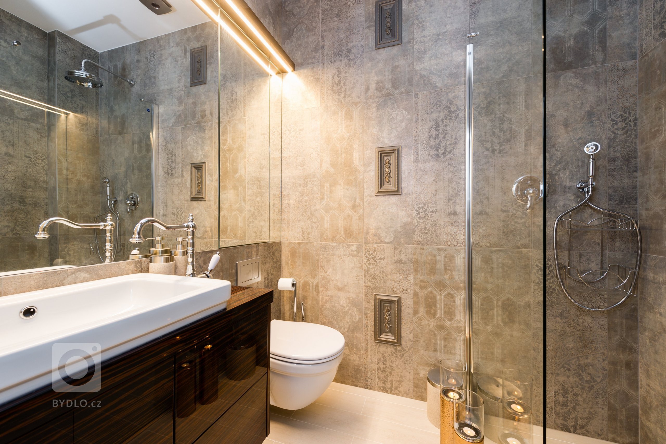 Garsonka je určena pro krátkodobé pronájmy cizincům. A pokud v ní chcete být ubytovaní, naleznete ji i na mezinárodním ubytovacím portálu Air BNB. Na…