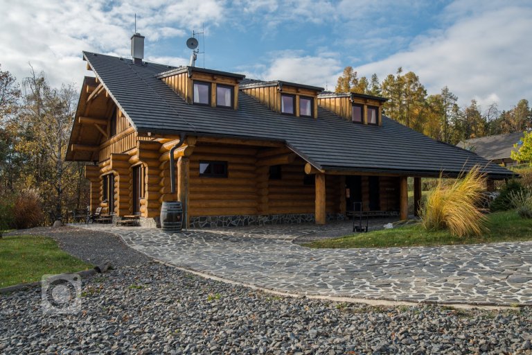 add picture to album