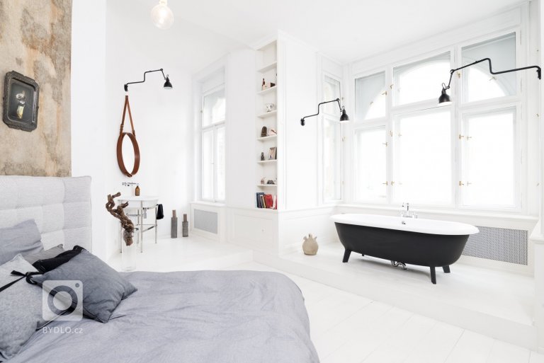 add picture to album