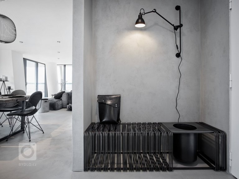 add picture to album