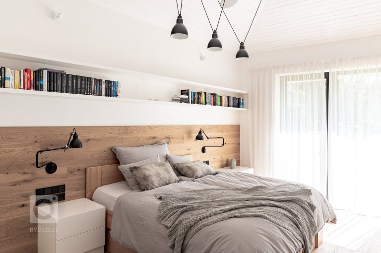 add picture to album