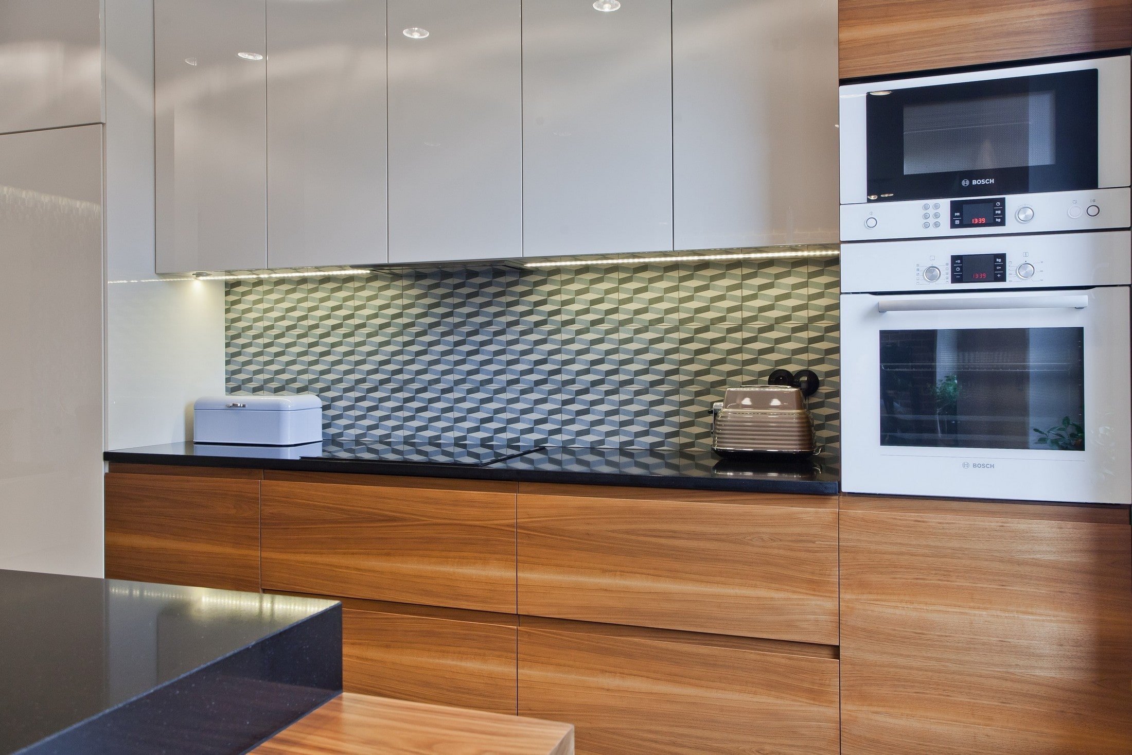 Jak se žije v obývacím pokoji s "cihlou"