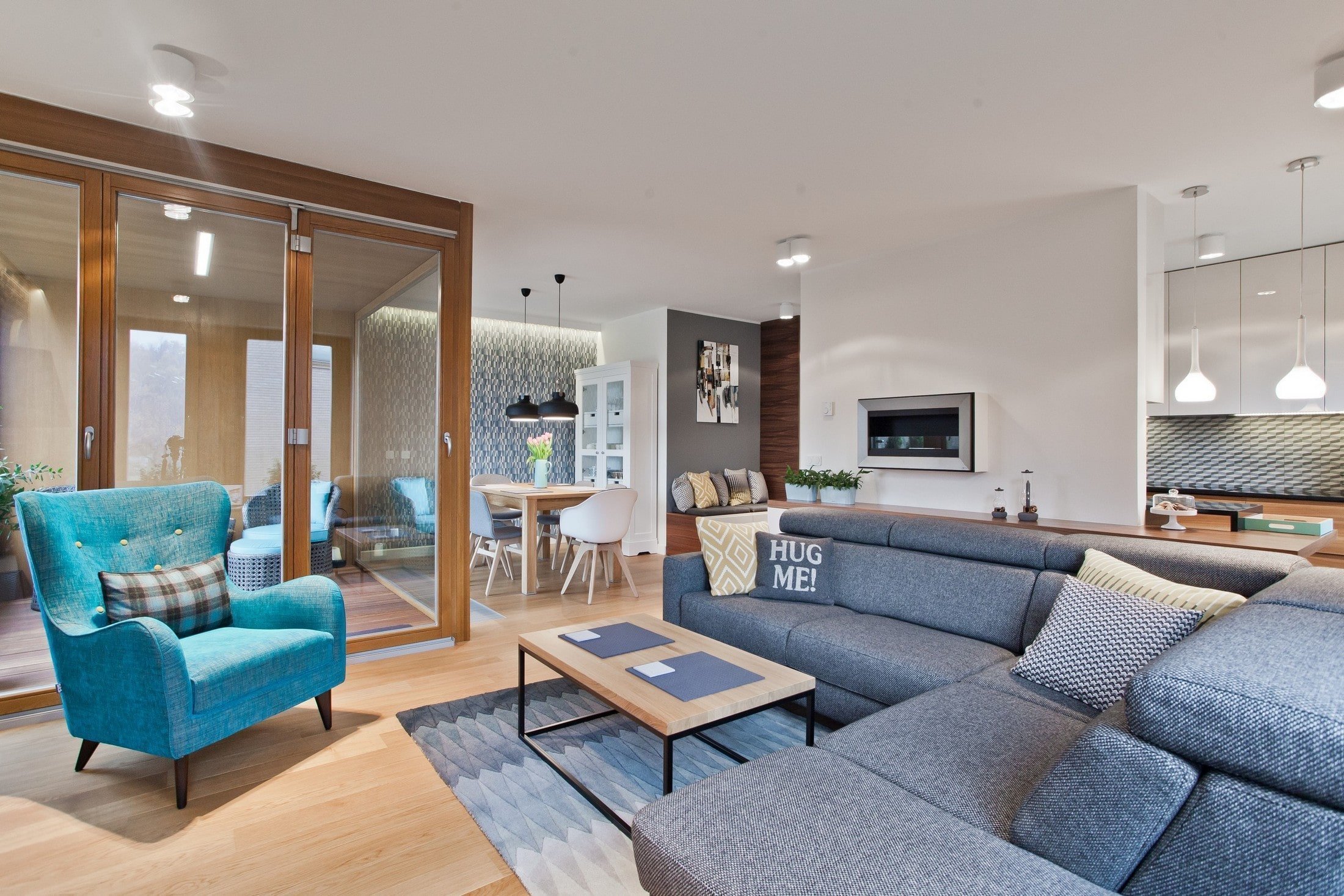 Jak se žije v obývacím pokoji s "cihlou"