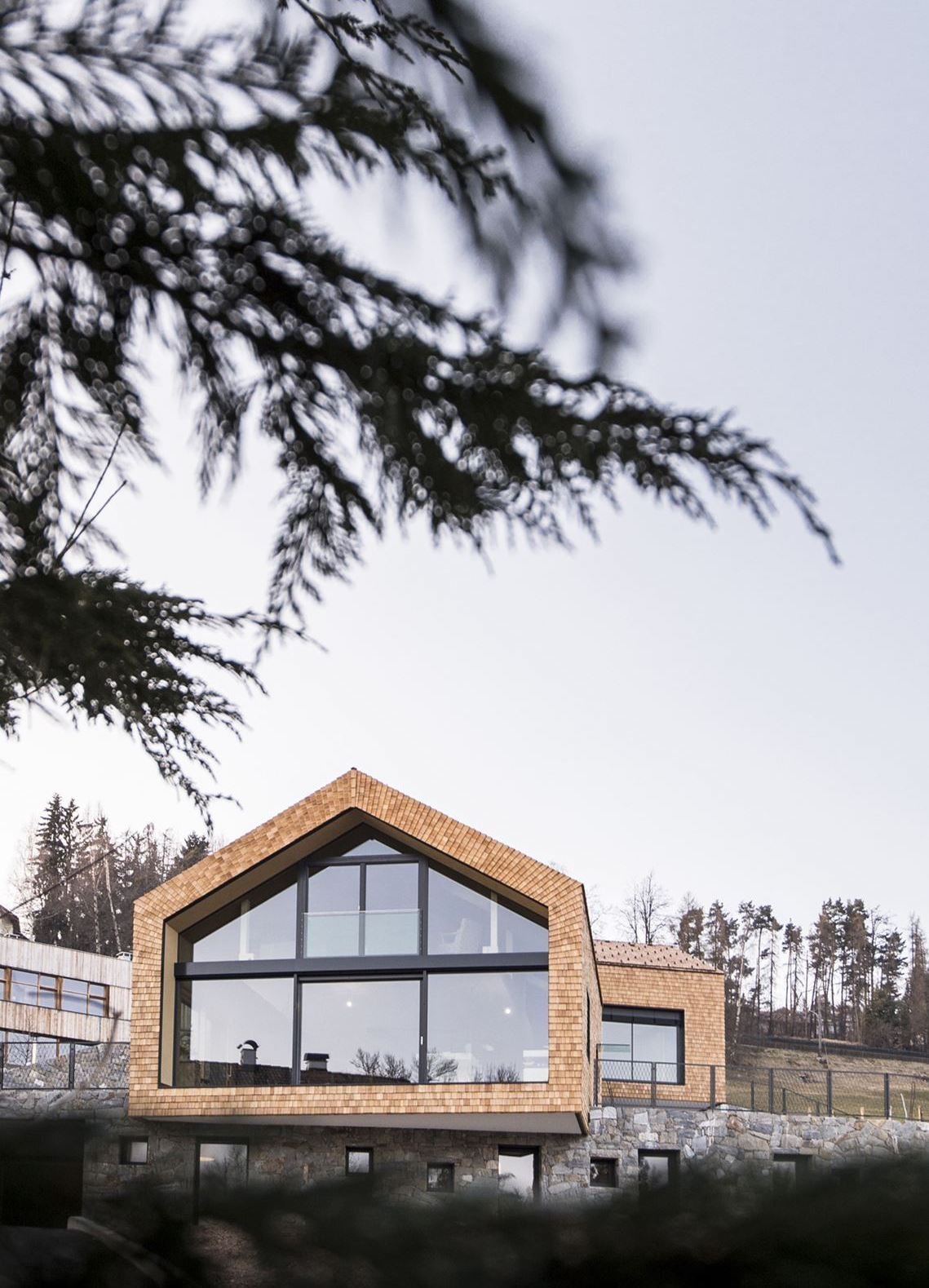 Vila v bývalém lomu s výhledem na Dolomity