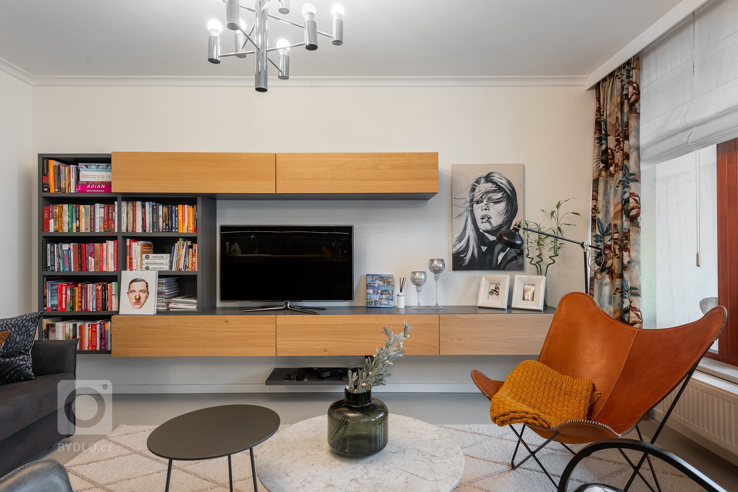 Vlastní&nbsp;bydlení bydlení pro Janu a dcerku Nicole. Jedná se o byt o velikosti 3kk s dvěmi předzahrádky, který prošel během 4 let celkovou rekonstrukcí.…