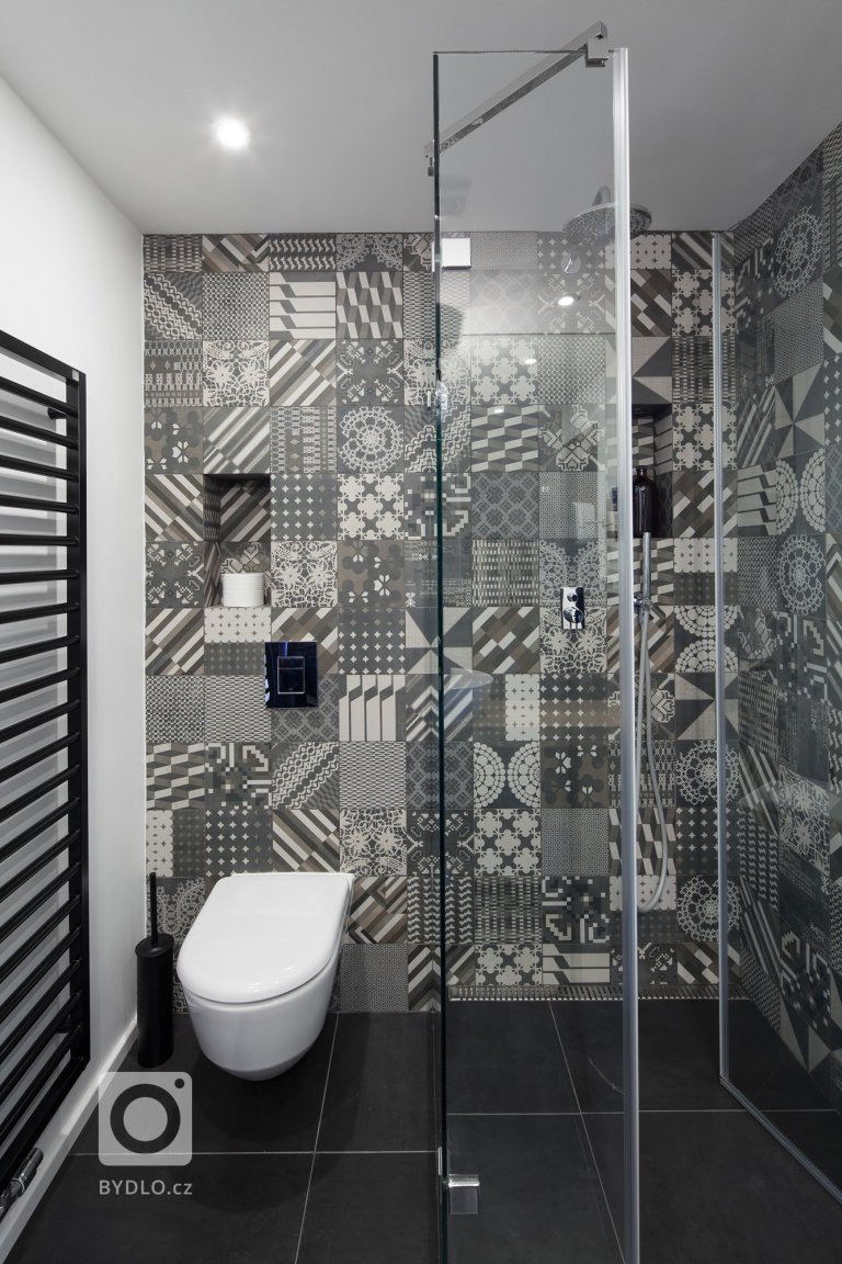 add picture to album