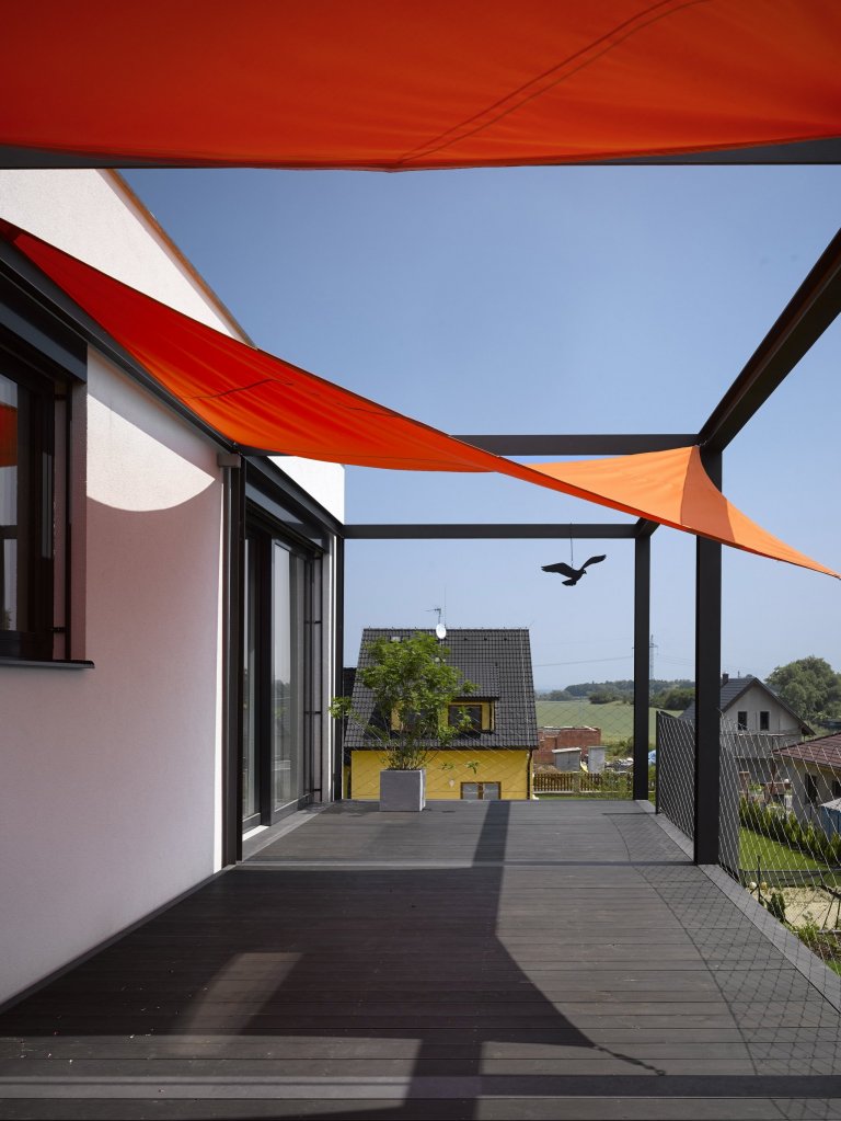 Popisují-li klienti svoje sny o bydlení, zpravidla jejich zájmy a hobby ovlivní i podobu budoucího domu. Ostatně proniknutí do těchto snů, záměrně říkáme snů a…