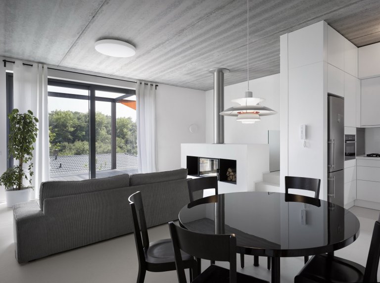 Popisují-li klienti svoje sny o bydlení, zpravidla jejich zájmy a hobby ovlivní i podobu budoucího domu. Ostatně proniknutí do těchto snů, záměrně říkáme snů a…