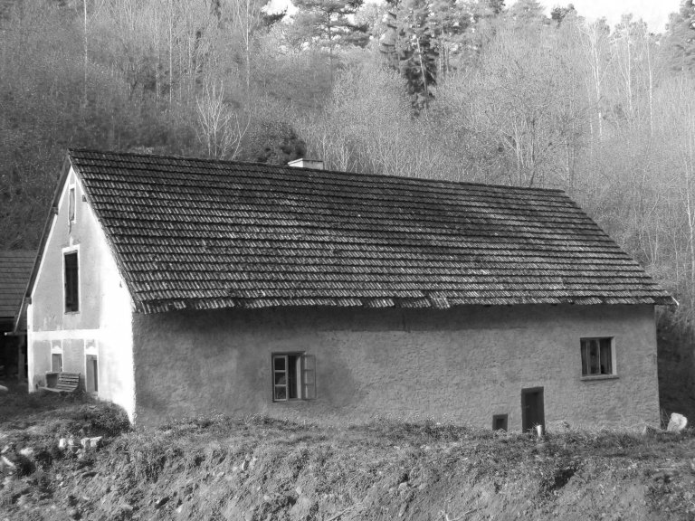 Již od prvního setkání s&nbsp;majiteli bylo jasné zadání, jaké má jejich budoucí bydlení splňovat požadavky: &quot;Má být neotřelé a přitom neokázalé&quot;.…