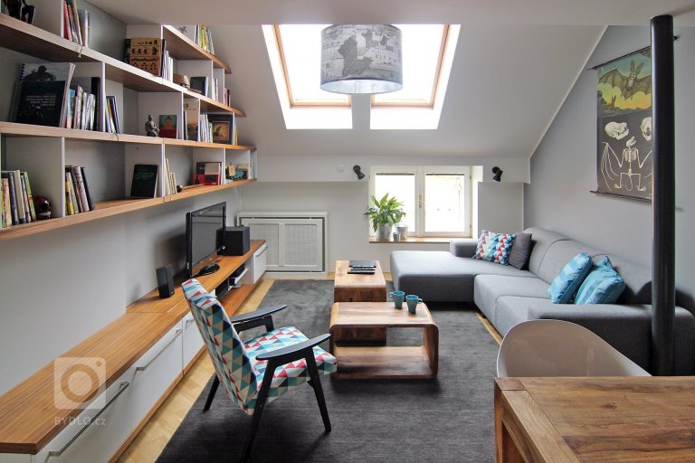 add picture to album