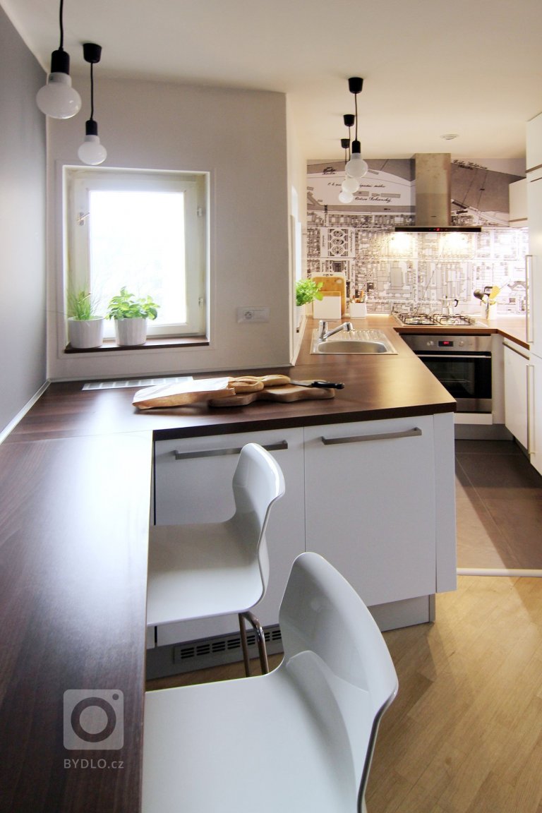 add picture to album