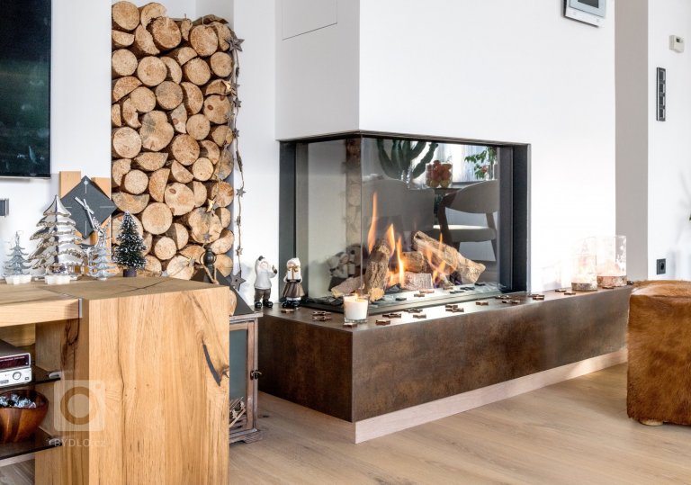 add picture to album