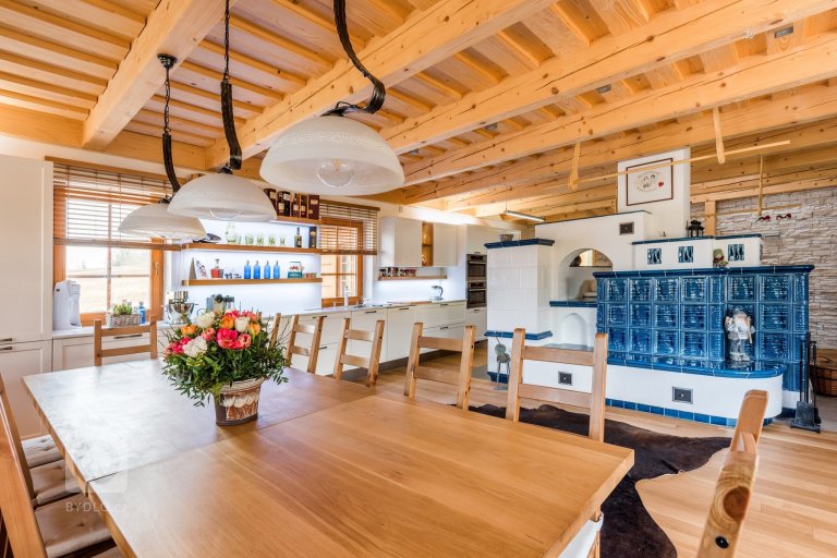 add picture to album