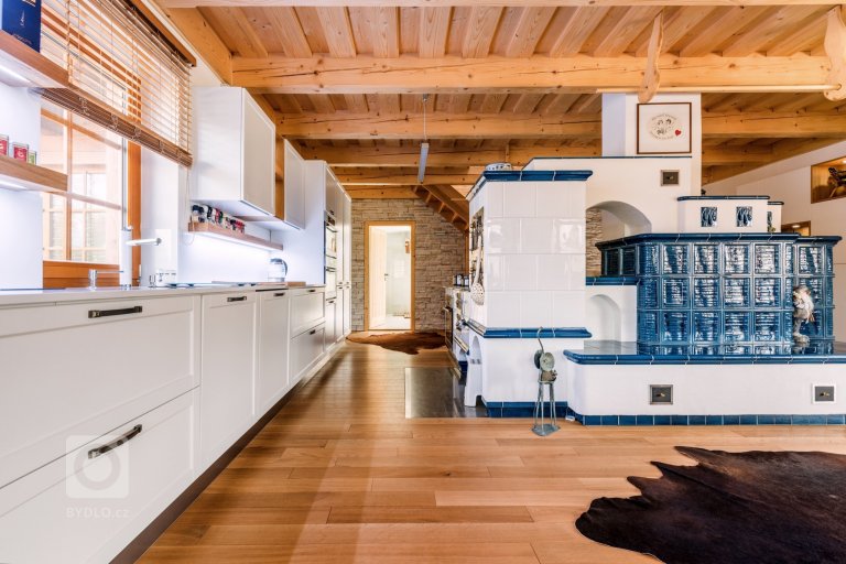 add picture to album