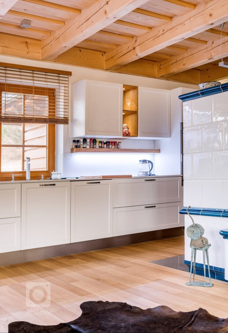 add picture to album