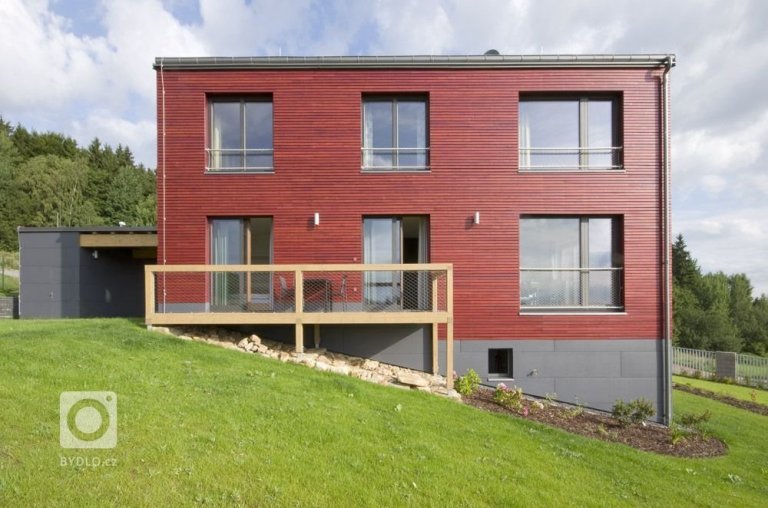 add picture to album