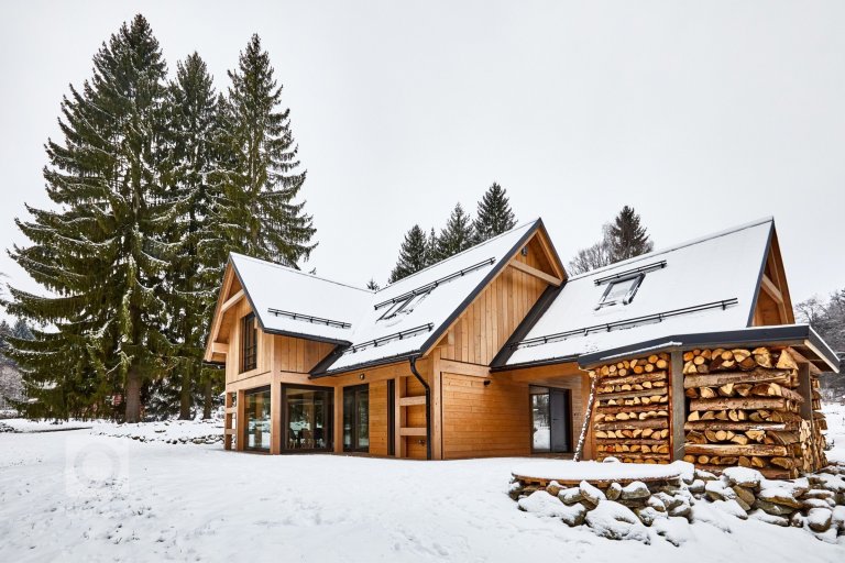 add picture to album