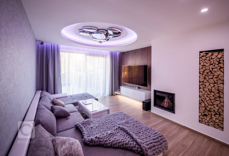 add picture to album