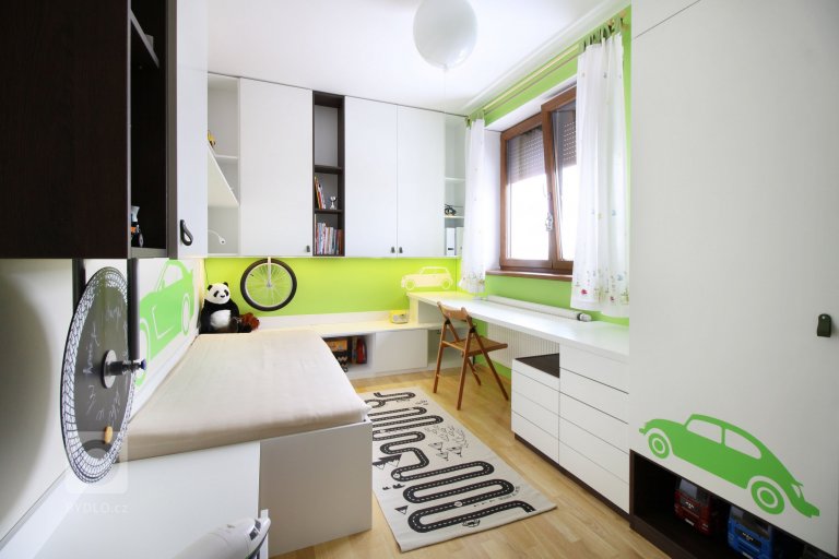 add picture to album