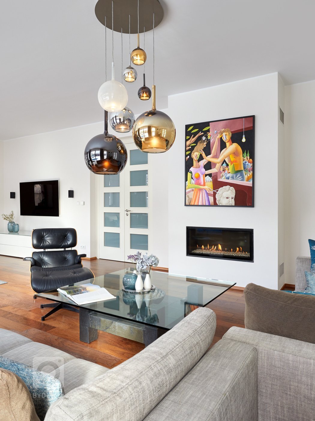 Nafocení realizace interieru obývacího pokoje a jídelny&nbsp;v rodinném domě. Velkorysý prostor zařízený s citem a dokonale barevně sladěný. Návrh a realizace…