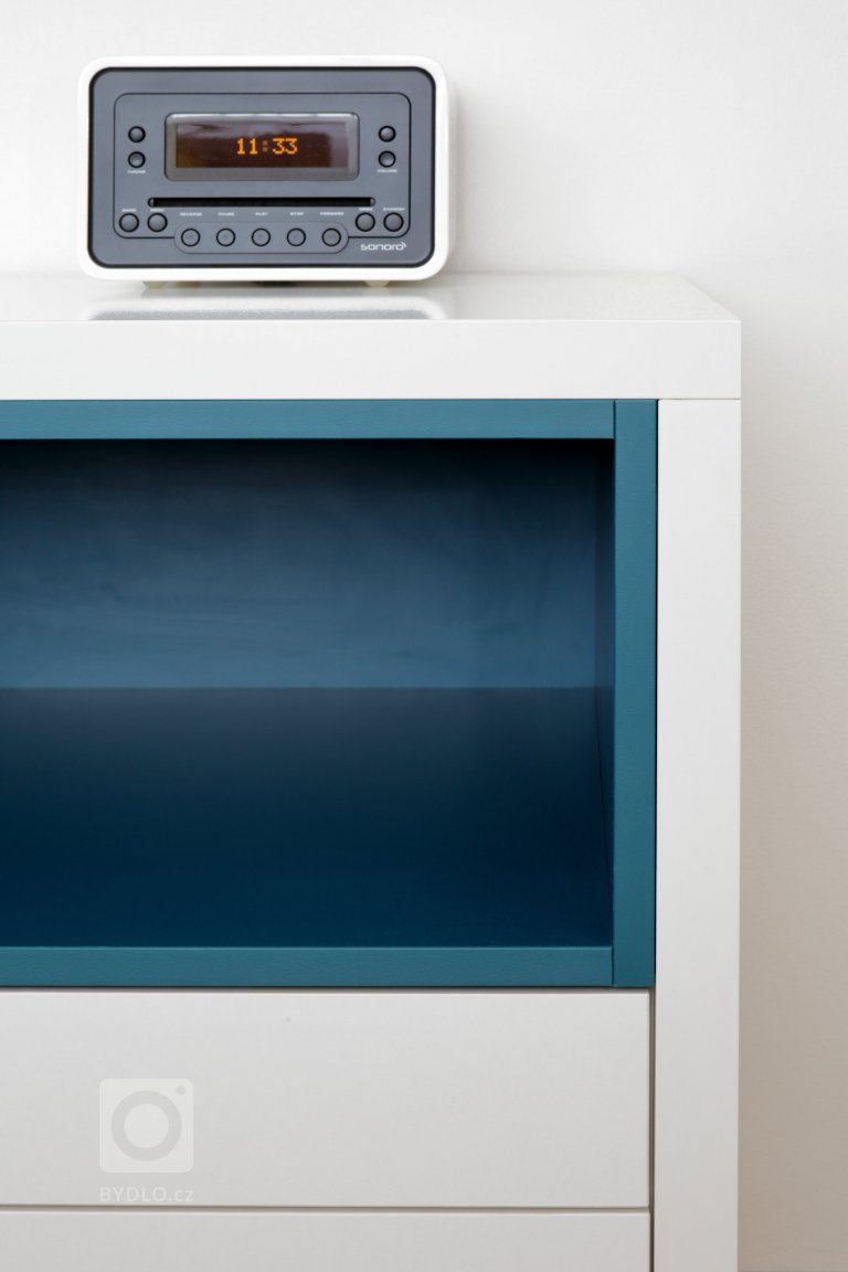 add picture to album