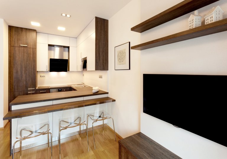 add picture to album