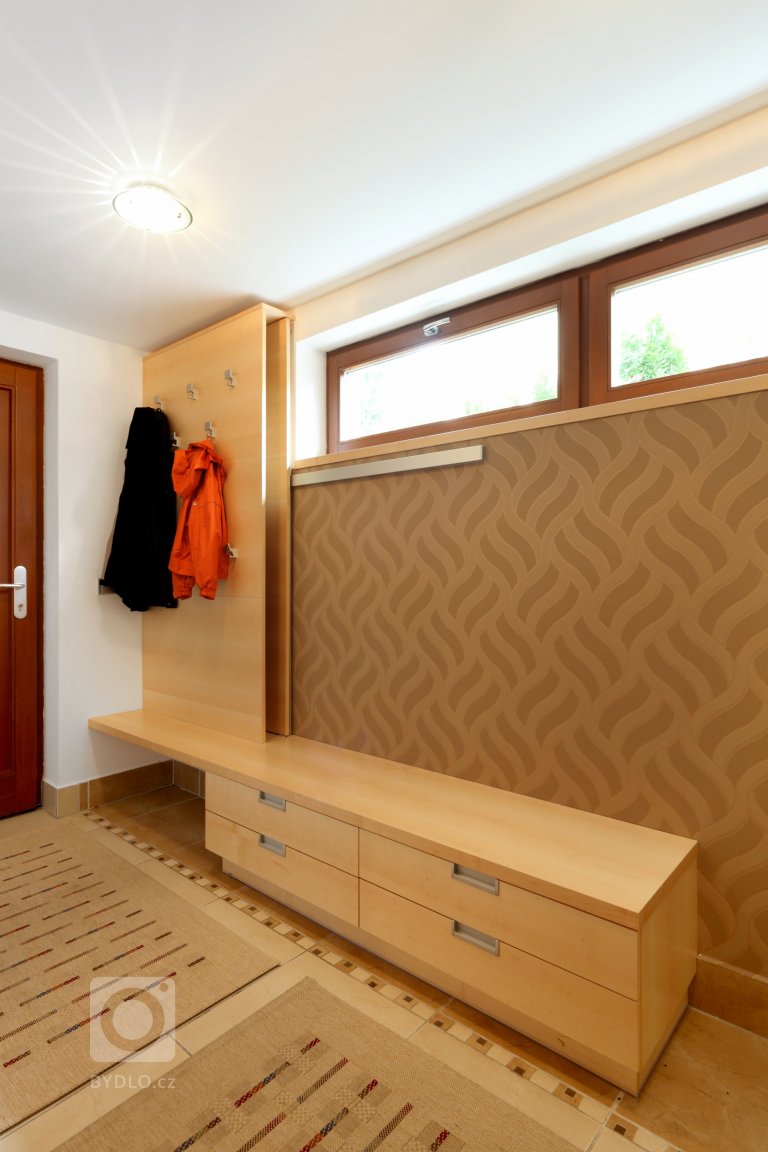 add picture to album