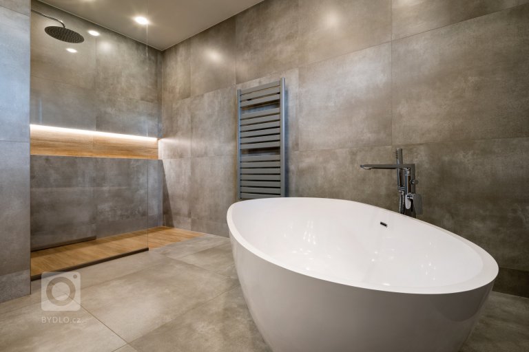 add picture to album