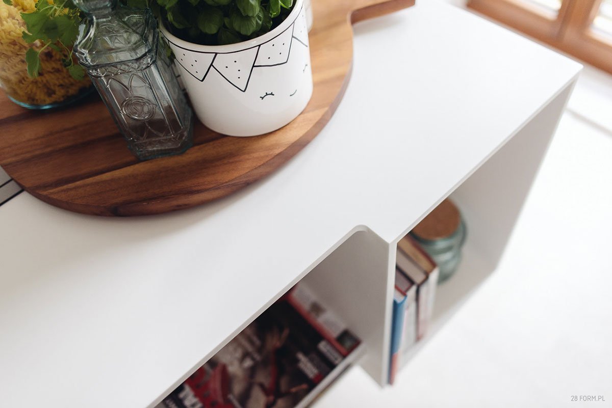 Aysmetrické detaily jsou in.