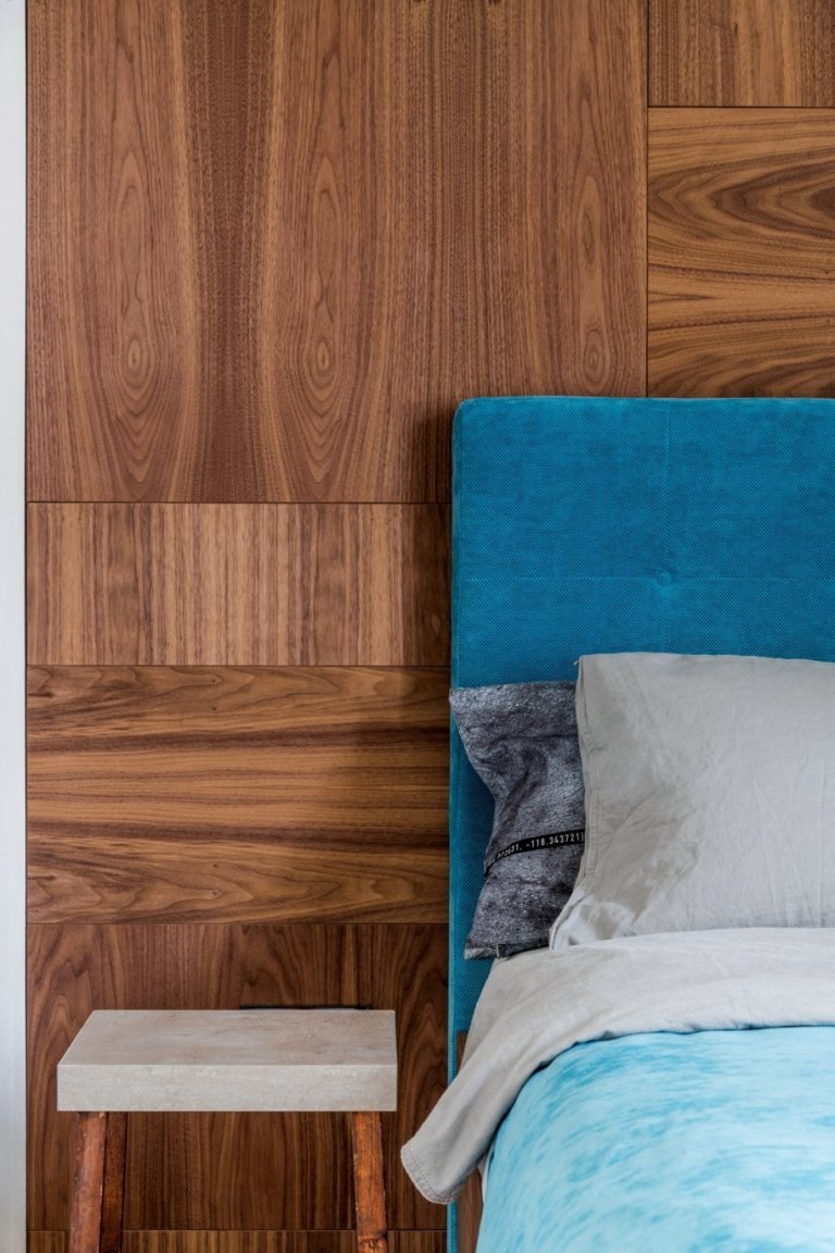 Statek postavený kolem roku 1880 měl typickou podobu české venkovské usedlosti, naším úkolem bylo zhostit se kompletní rekonstrukce interiérů.&nbsp;Požadavkem…