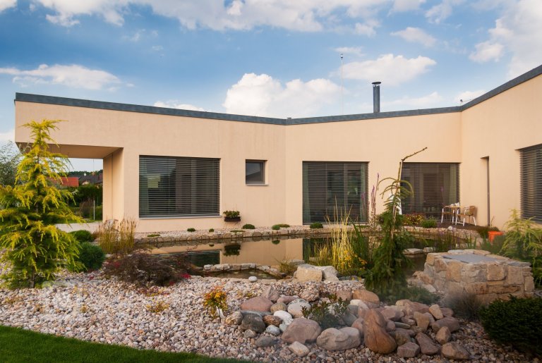 add picture to album